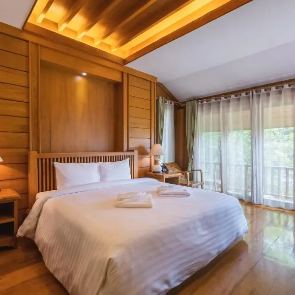 Vanasin Residence, hotel en Tak