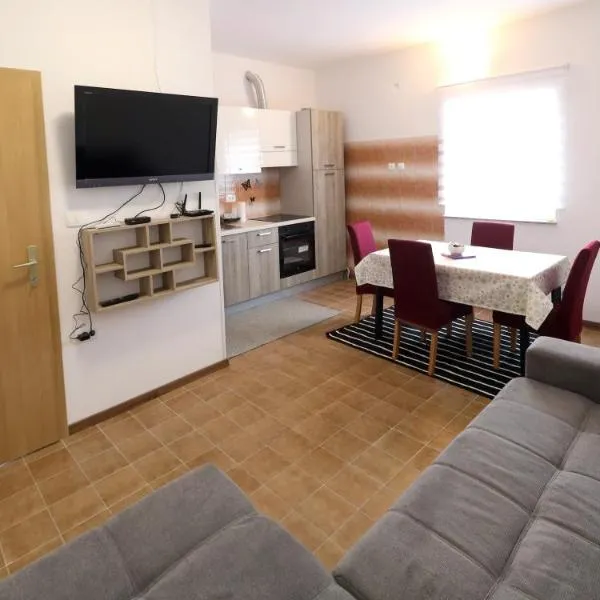 VELINE, hotel in Koper