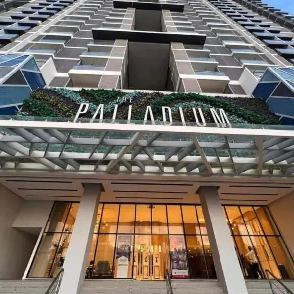 Jhezzstuffs staycation, hotel in Iloilo City