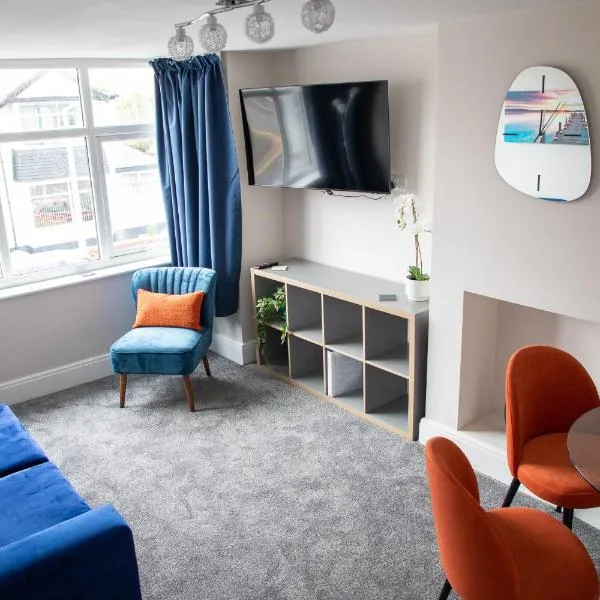 Wave Stays - First Floor Apartment, hotel v destinaci Cleveleys