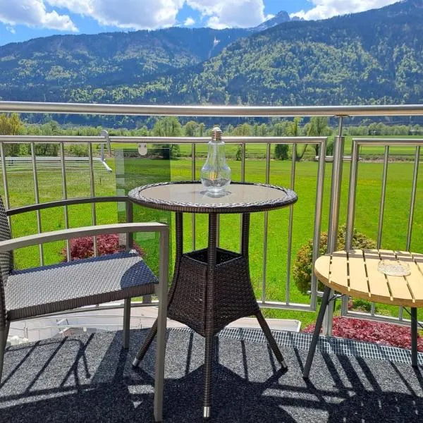 Mountainview Apartment Scheurer, hotel v destinaci Jenig