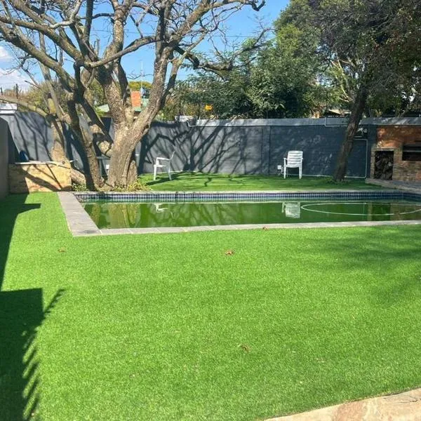 Ubuntu Lifestyle Estate, hotel v destinaci Krugersdorp