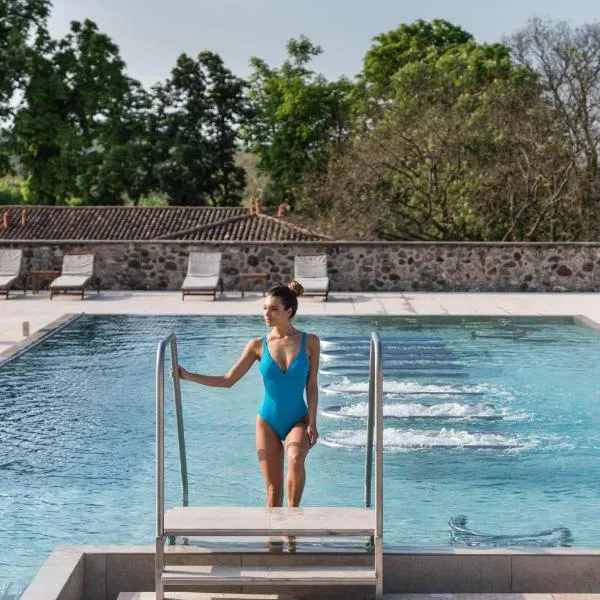 QC Grand Hotel Villa Arzaga Garda Spa & Golf, hotel in Calvagese della Riviera
