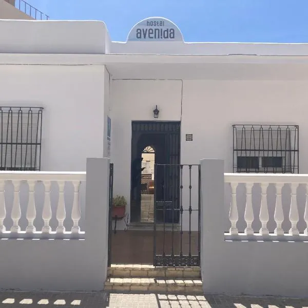 Hostal Avenida by Bossh! Hotels, hotel v destinaci Chipiona