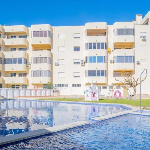 Solbelo Quarteira Beach, hotel v destinaci Quarteira
