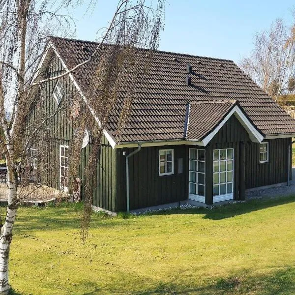 8 person holiday home in Løgstrup-By Traum, hotel v destinaci Hjarbæk