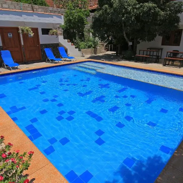 Apartahotel La Villa Santa fe de Antioquia, hotel v destinaci Santa Fe de Antioquia