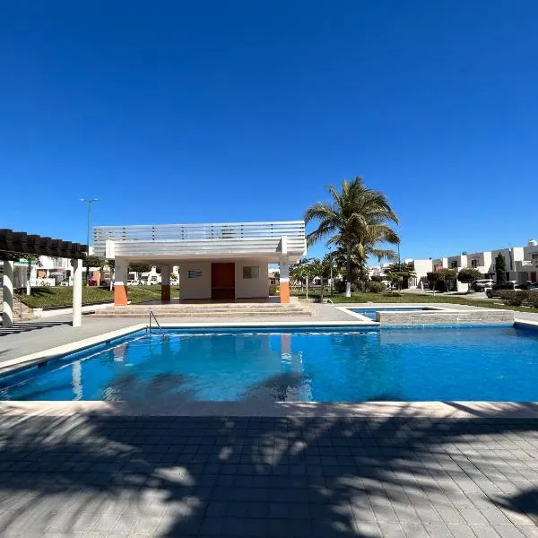 Relajante casa con alberca & auto check-in, hotel a Mazatlán