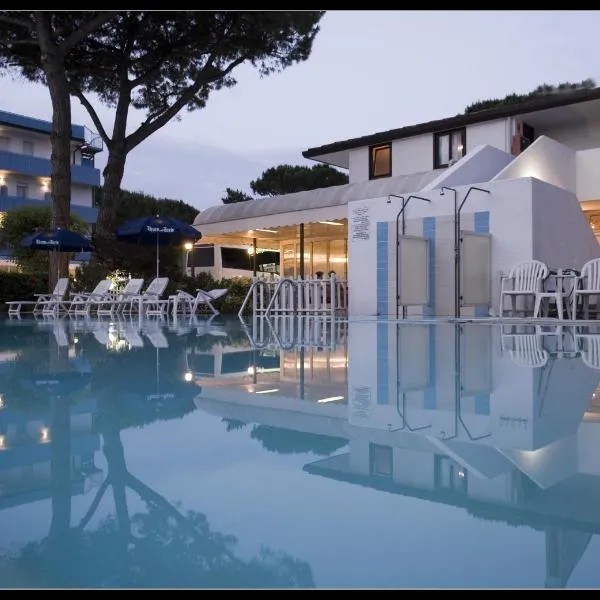 Hotel Rosa Dei Venti, hotel em Lignano Sabbiadoro