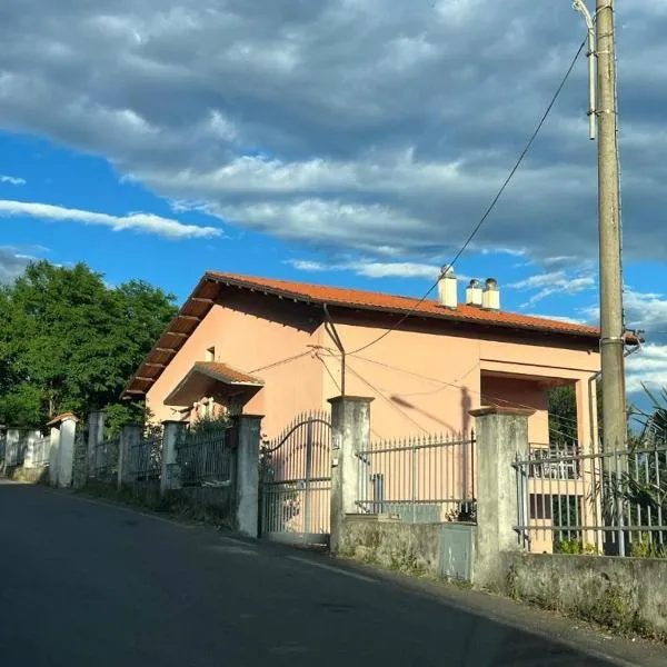 Il Bunker, отель в городе Bolano