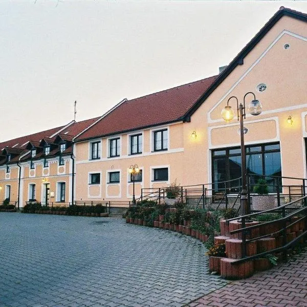 Pension u Svateho Jana, hotel in Libčany