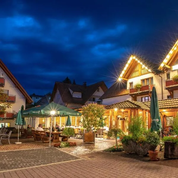 Hotel Klosterbräustuben, hotel v destinaci Zell am Harmersbach