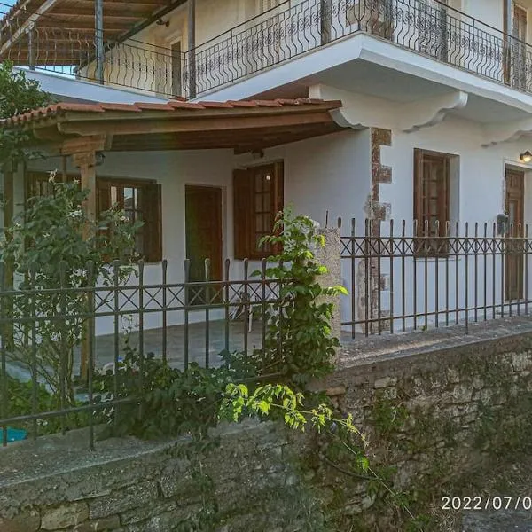 Archontiko Taxiarches Kymi Evia, hotel v destinaci Kími