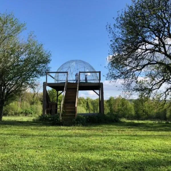 Bulle Elevage Girbal, hotel v destinaci La Chapelotte