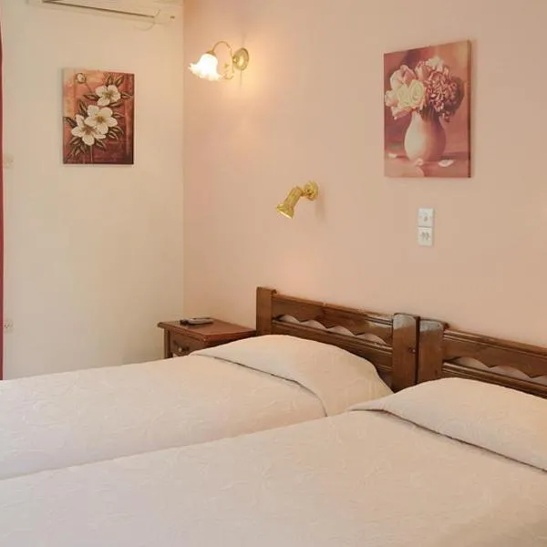 Senia Studios, hotel in Agia Marina Aegina