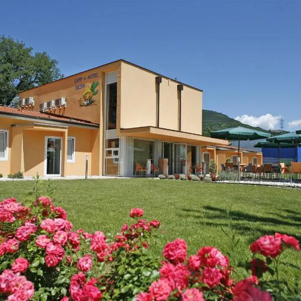 Garni Hotel Siesta, hotel in Šempas