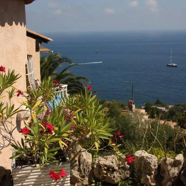 Villa Rubis-vue mer à couper le souflle, hotel u gradu 'Saint-Raphaël'