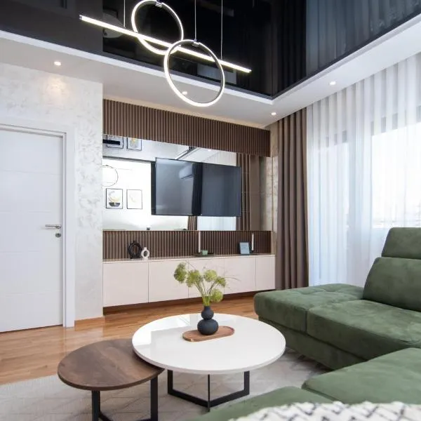 Hemingway LUX, hotel v destinaci Aranđelovac