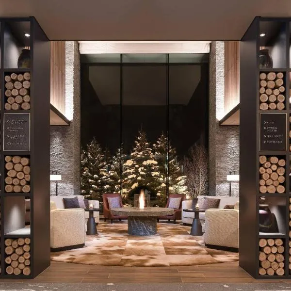 Higashiyama Niseko Village, a Ritz-Carlton Reserve, hotel in Niseko