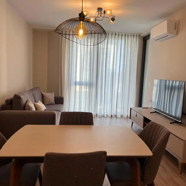 Luxe Sea، فندق في ساينت قسطنطين وهيلينا