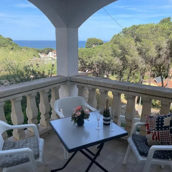 Casa Piedra Abajo, hotel a Pals