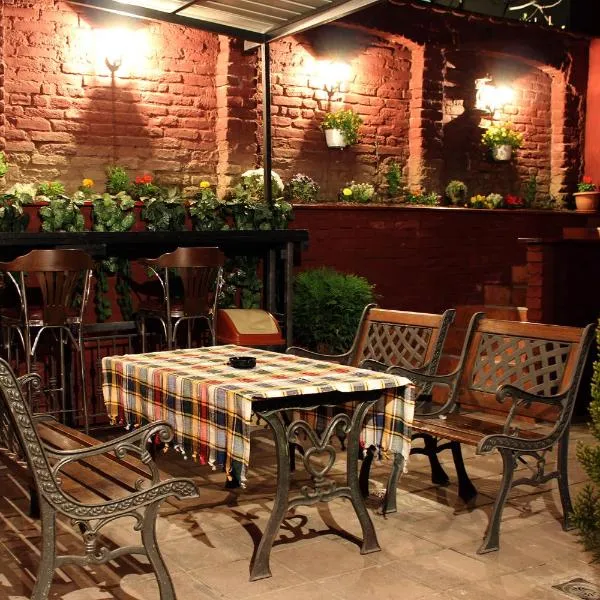 Hostel 42, hotel v destinaci Skopje