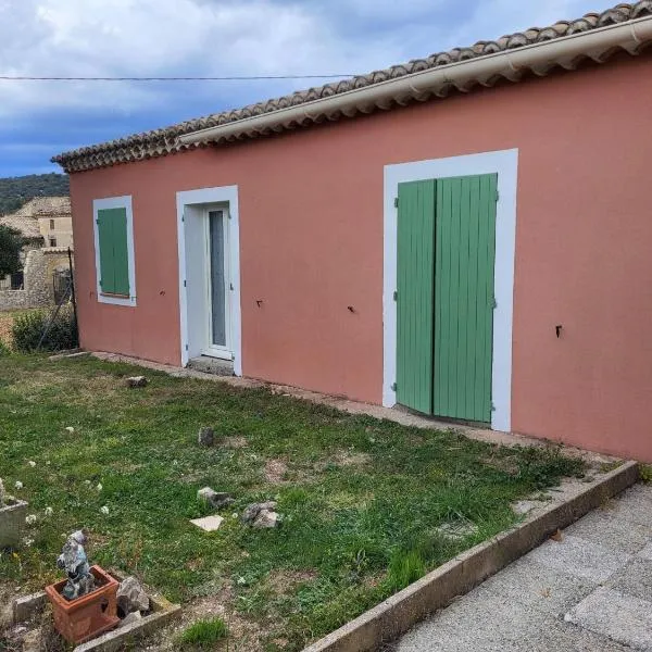 Le MAS LES MARGAUDS, hotell sihtkohas Saint-Léger-du-Ventoux