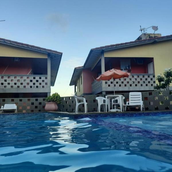 FLATS no Forte a 200m da praia, com 60 m2, 2 quartos com ar condicionado, cozinha completa, área de lazer, WIFI, piscinas, estacionamento, acomodam 8 pessoas, portaria 24H, ambiente familiar. - Foto 4