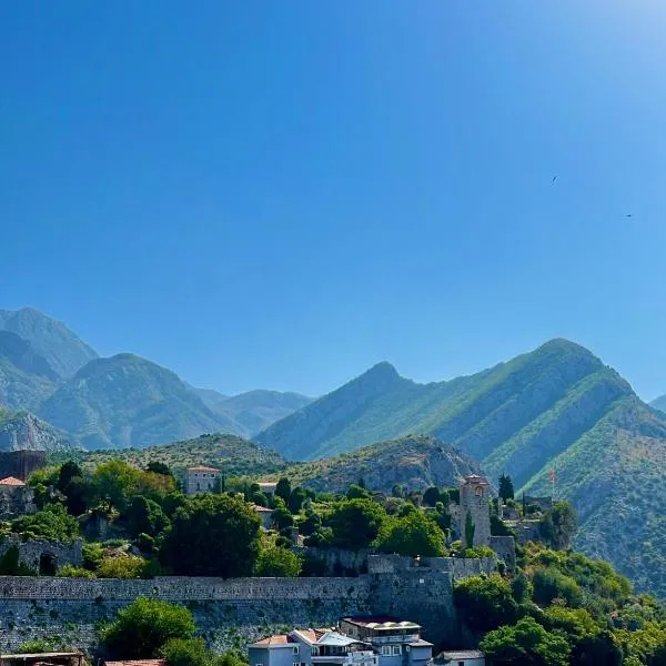 Old Town Bar Apartments, hotel in Stari Bar