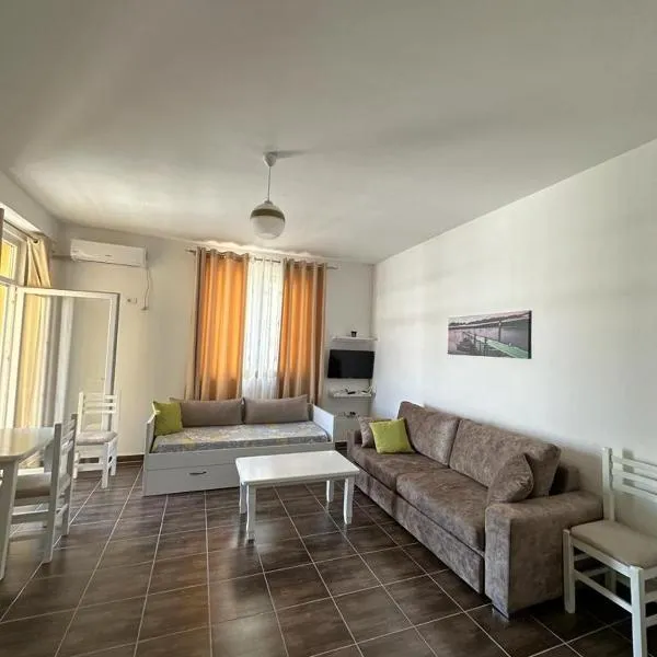 Marjana's Apartment 3, hotel in Lezhë