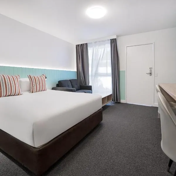Gosford Palms Motor Inn, hotel v mestu Gosford