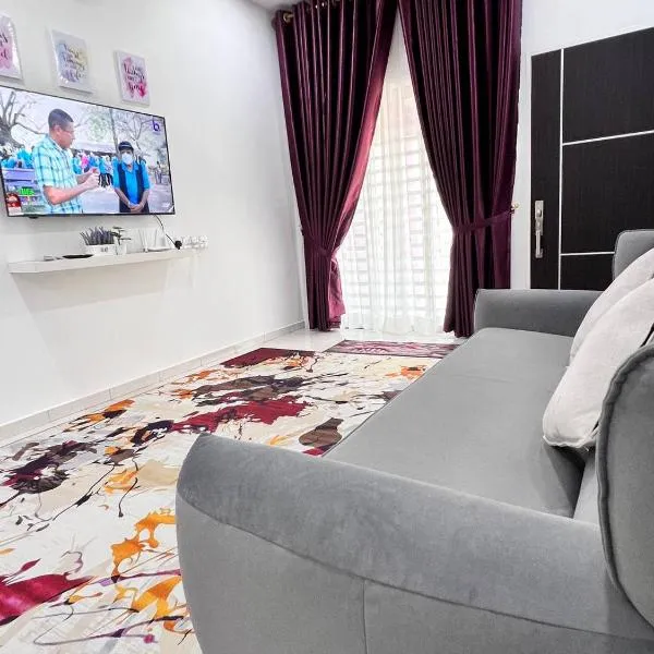 RAINA MUSLIM FRIENDLY HOMESTAY Perlis, hotel in Arau