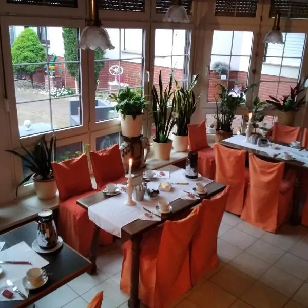 Pension Schulze, hotel v destinaci Oranienbaum-Wörlitz