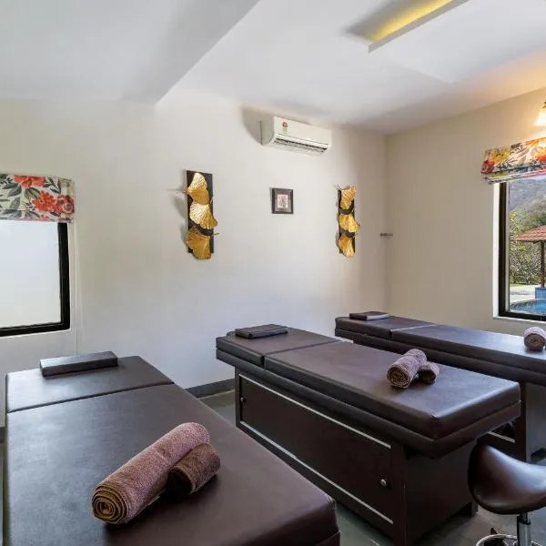 Anandam - A Luxury Resort in Udaipur photo 2