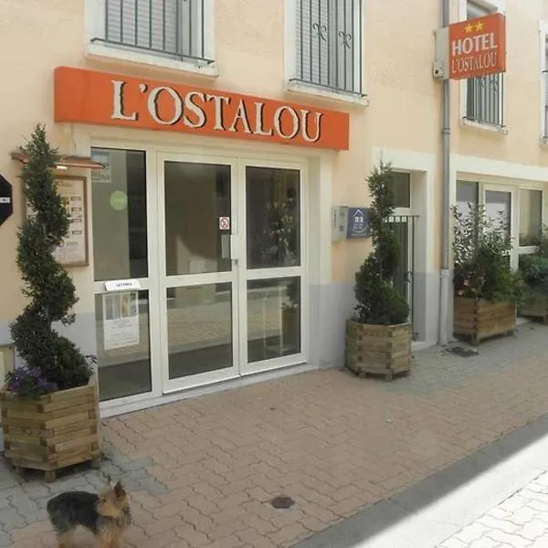 L’Ostalou, hotel em Issoire