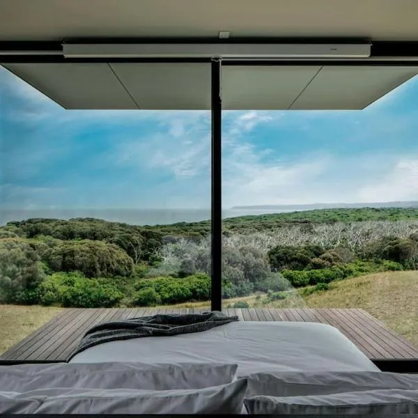 Sky Pod 1 - Luxury Off-Grid Eco Accommodation, hotel in Cape Otway