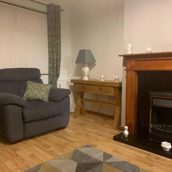 minimum stay two nights, hotel in Larne