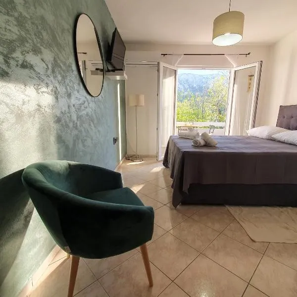 Apartments Mira, hotel em Baška