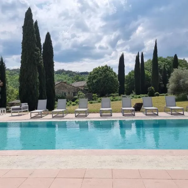 Domaine du Moulin de Cors, hotel u gradu 'La Roque-sur-Cèze'