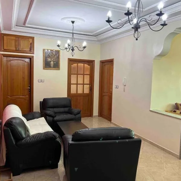 Appartement chaleureux Azrou, hotel a Aïn Leuh