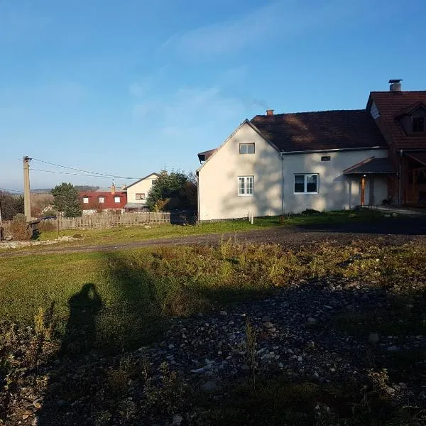 Chalupa Pod lesem, hotel i Volfířov