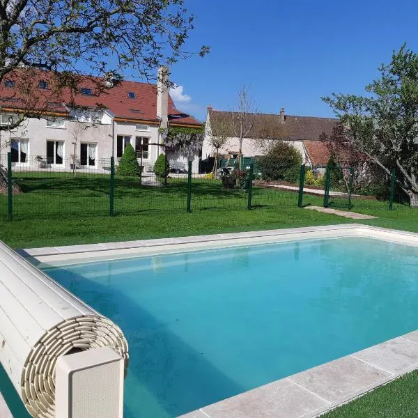 Les tilleuls, Hotel in Épernay-sous-Gevrey