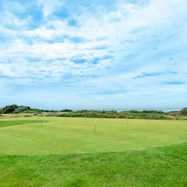 Vue sur mer, dunes et golf, hotel v destinácii Wimereux