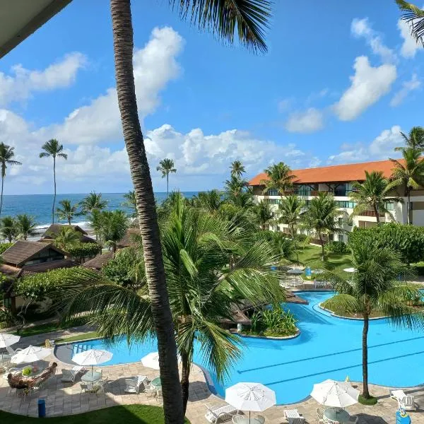 Estúdio equipado Marulhos com varanda, vista de mar e parque aquático, à beira-mar mar de Muro Alto, com wi-fi, restaurante, estacionamento e a 10' de Porto de Galinhas、ポルト・デ・ガリーニャスのホテル