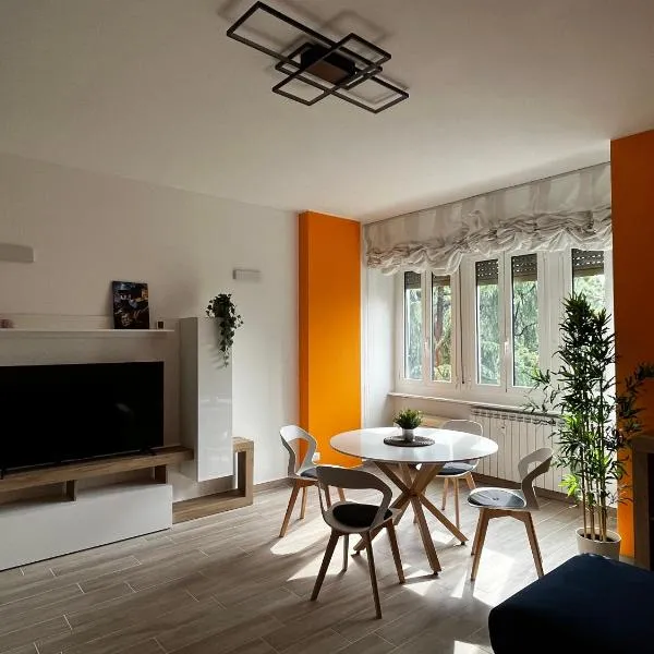 The Bright Place: wide and modern condo apartment in Milan, hotel v Miláně