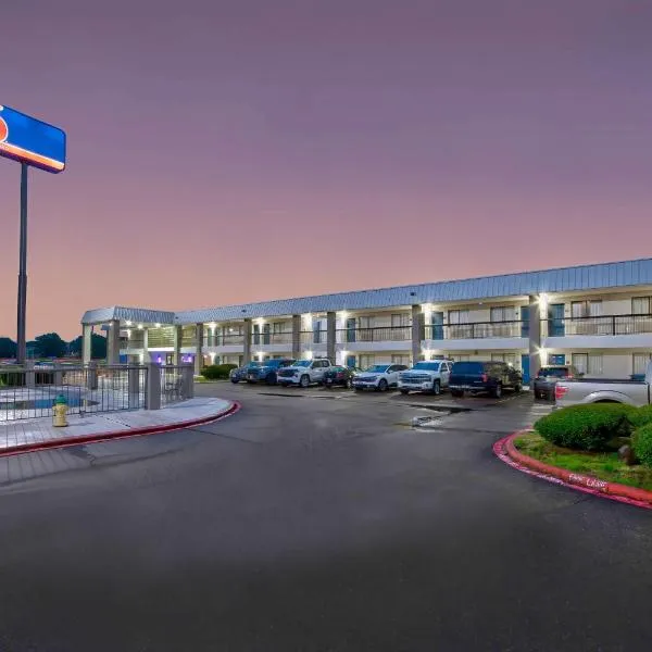 Motel 6 Texarkana, TX, hotel v destinaci Texarkana - Texas