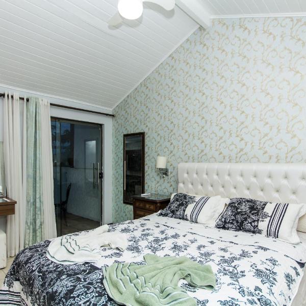 CASA NA PRAIA- BÚZIOS- Condomínio de frente para o mar - Foto 2
