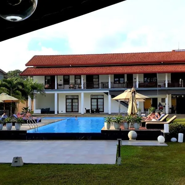 IMAGINE Villa Hotel, hotel v Mirisse (jih)