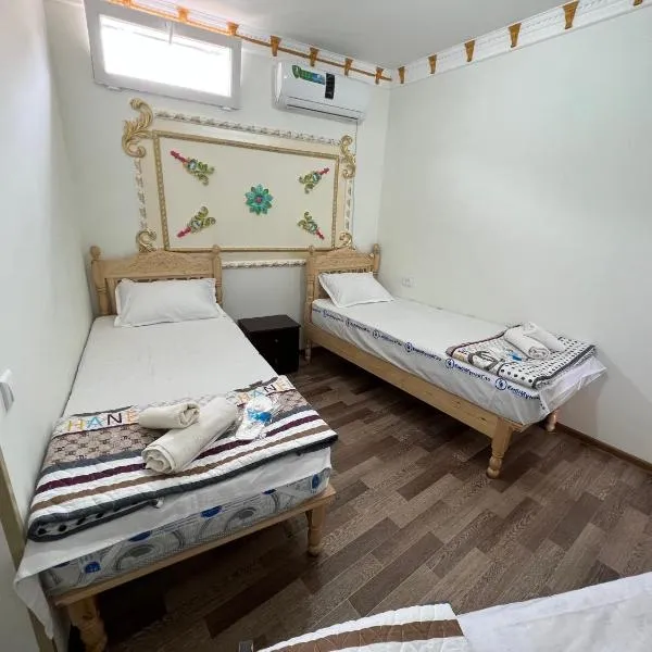 Shaxruza Shahzoda Guest House, hotel in Bukhara