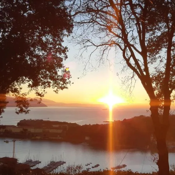Casa vacanze Luna, hotel v destinaci Portovenere